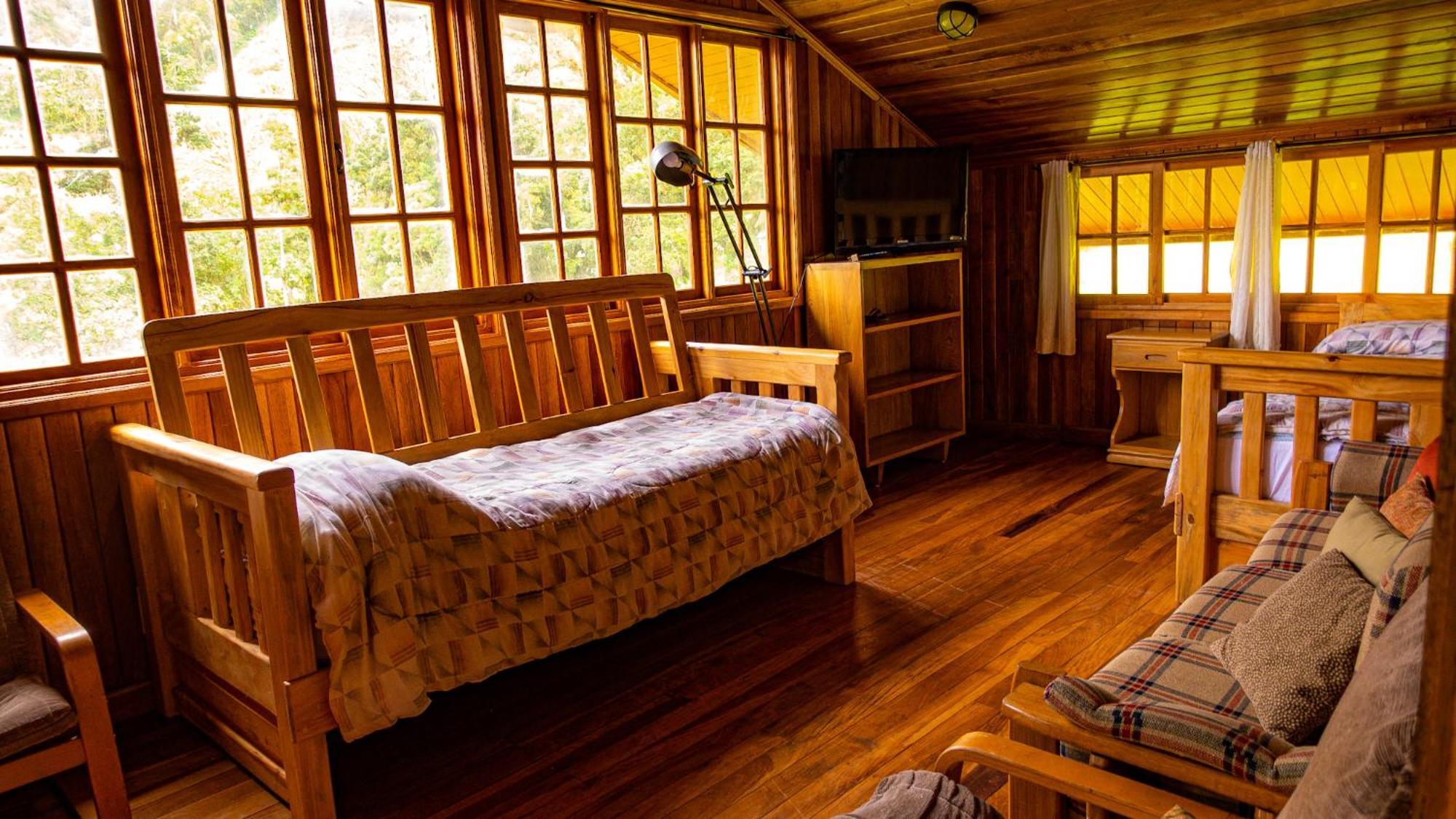 Los Quetzales Ecolodge & Spa سيرو بونتا المظهر الخارجي الصورة